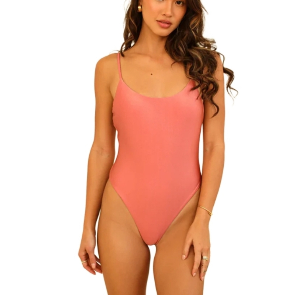Dippin Daisys Metallic Dusty Rose One Piece Swimsuit, SIZE M
